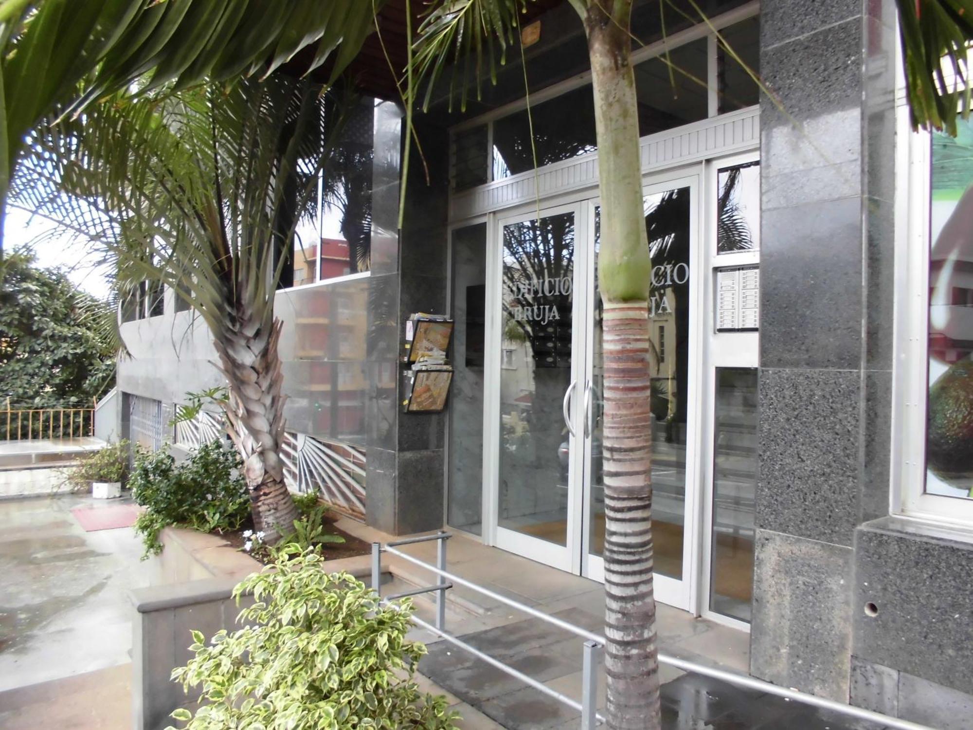 Apartament Bruja *